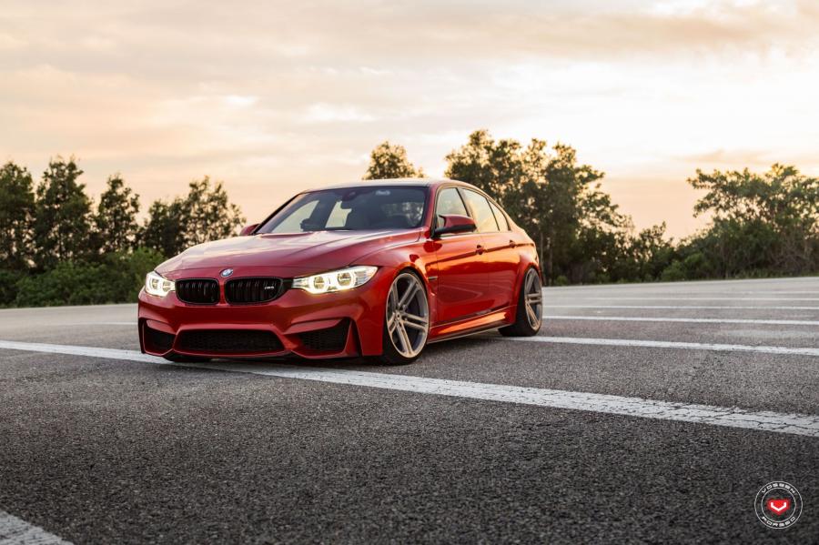  BMW M3 Sedan on Vossen Wheels (CG-203) 2017 года  (фото 11 из 16)